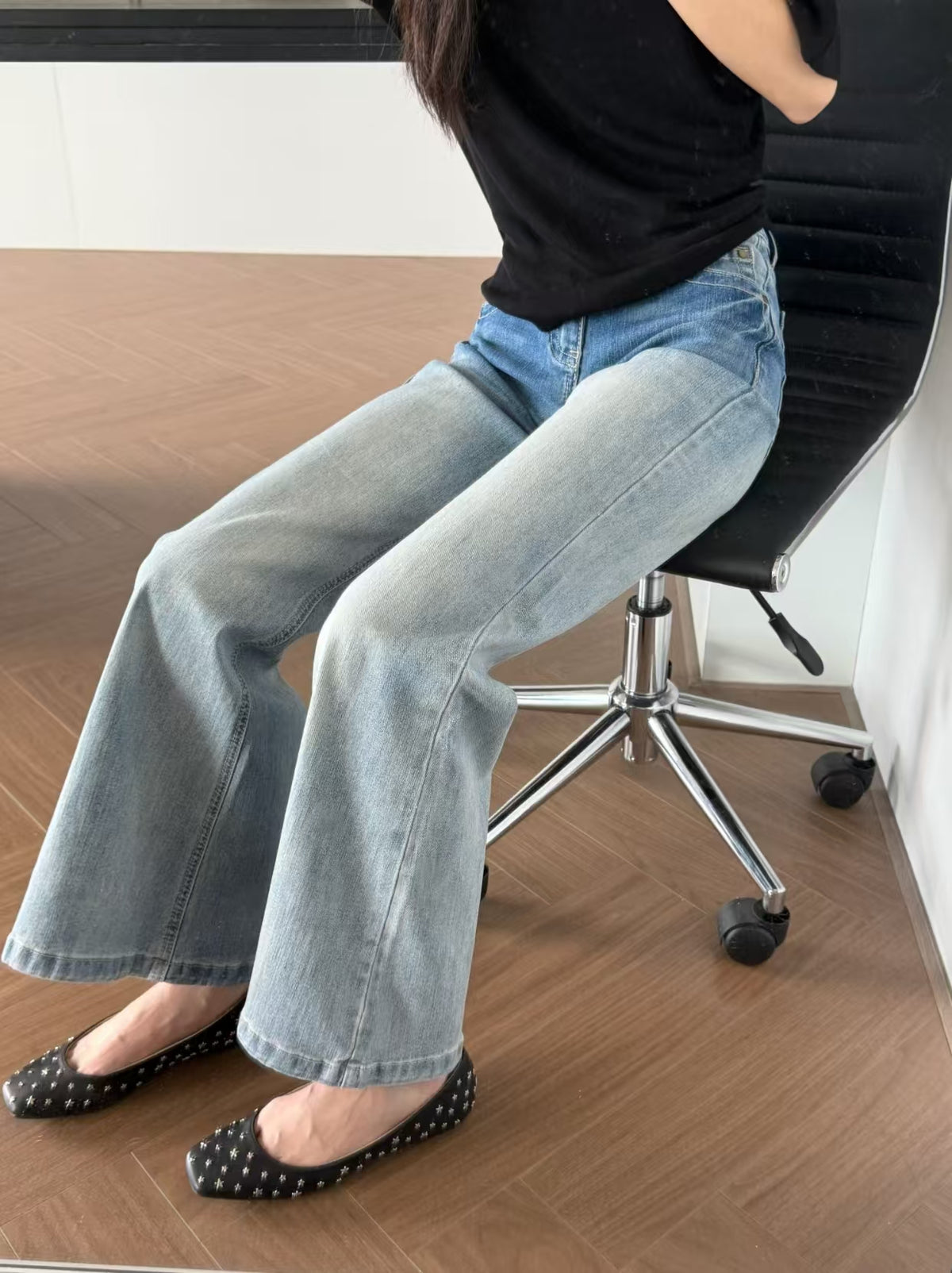 Low Rise Light Wash Flare Jeans - size chart